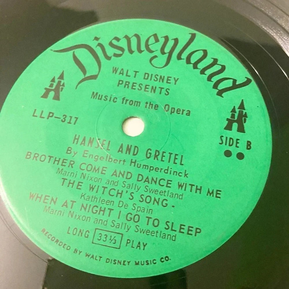 Vintage 1967 Disney Hansel and Gretel 7 Inch Record and Book - Picture 15 of 15